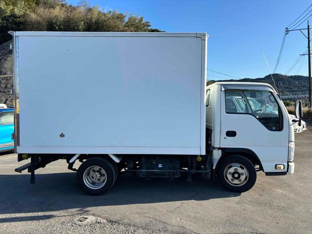ISUZU ELF TRUCK 2014